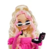 Barbie Dream Besties Bambola Malibu con 8 Accessori a Tema Capelli & Make-Up
