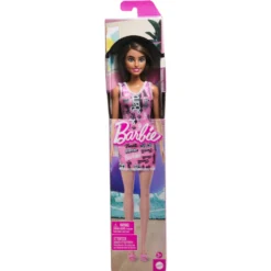 Barbie Fashionistas Bambola con Abito Rosa Barbiecore