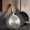 Batteria di Pentole e Padelle 8 Pezzi Effetto Pietra in Alluminio Forgiato Grey