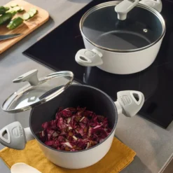 Batteria di Pentole e Padelle 8 Pezzi Effetto Pietra in Alluminio Forgiato Grey