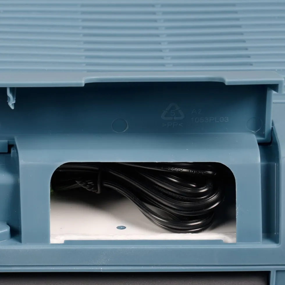 Frigorifero portatile termoelettrico IE24 AC/DC da 24 litri Azzurro ghiaccio