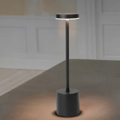Lampada da tavolo a Led Touch Dimmerabile Ricaricabile Sotylia Black