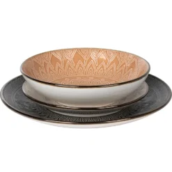 Servizio di piatti in stoneware Gaonas Sandy Embossed Pad 18 pezzi