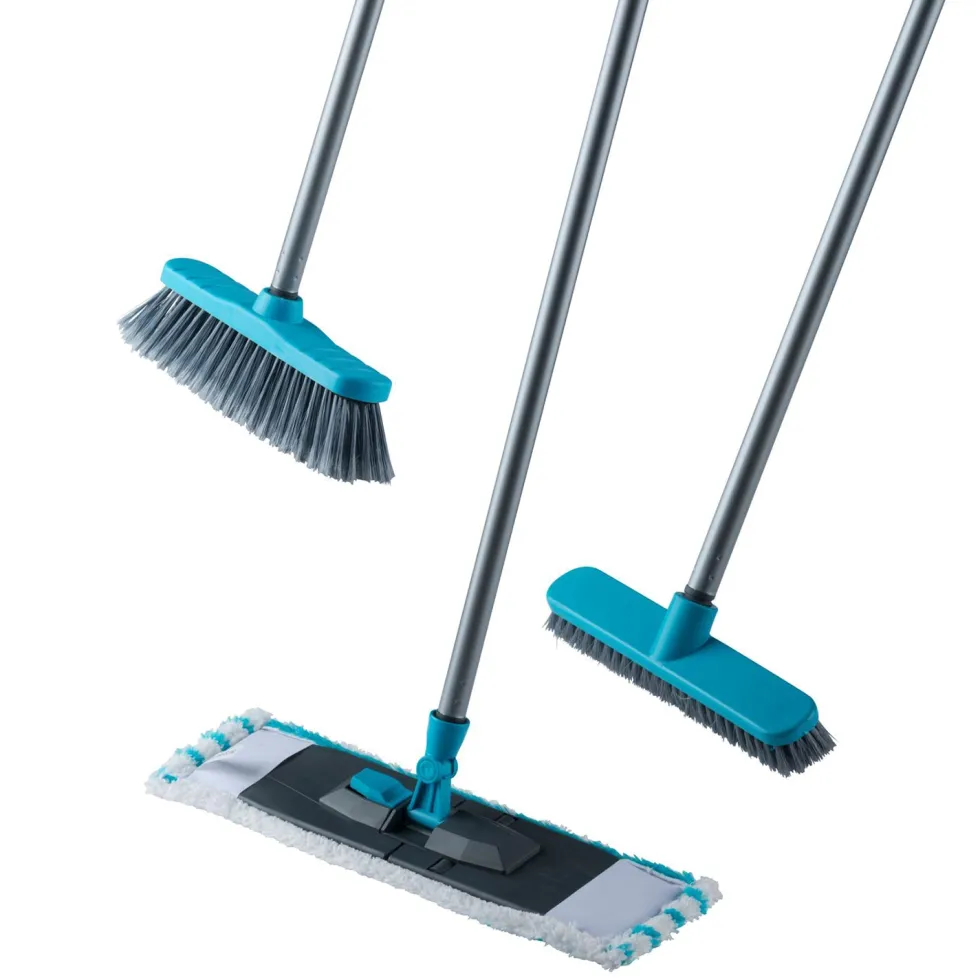 Set Pulizia 5 in 1 con Manico in Acciaio e Accessori