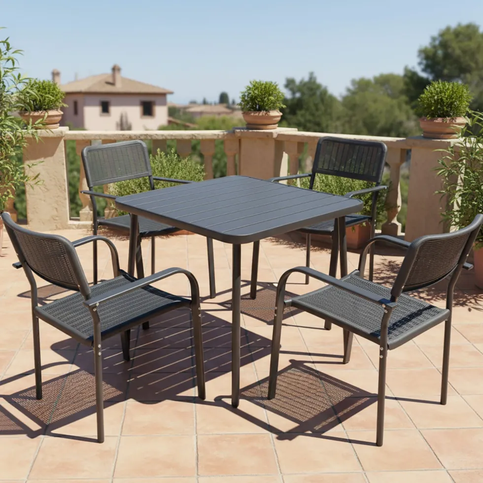 Set Tavolo da Giardino 4 Posti in Metallo con Sedie Intrecciate Antracite