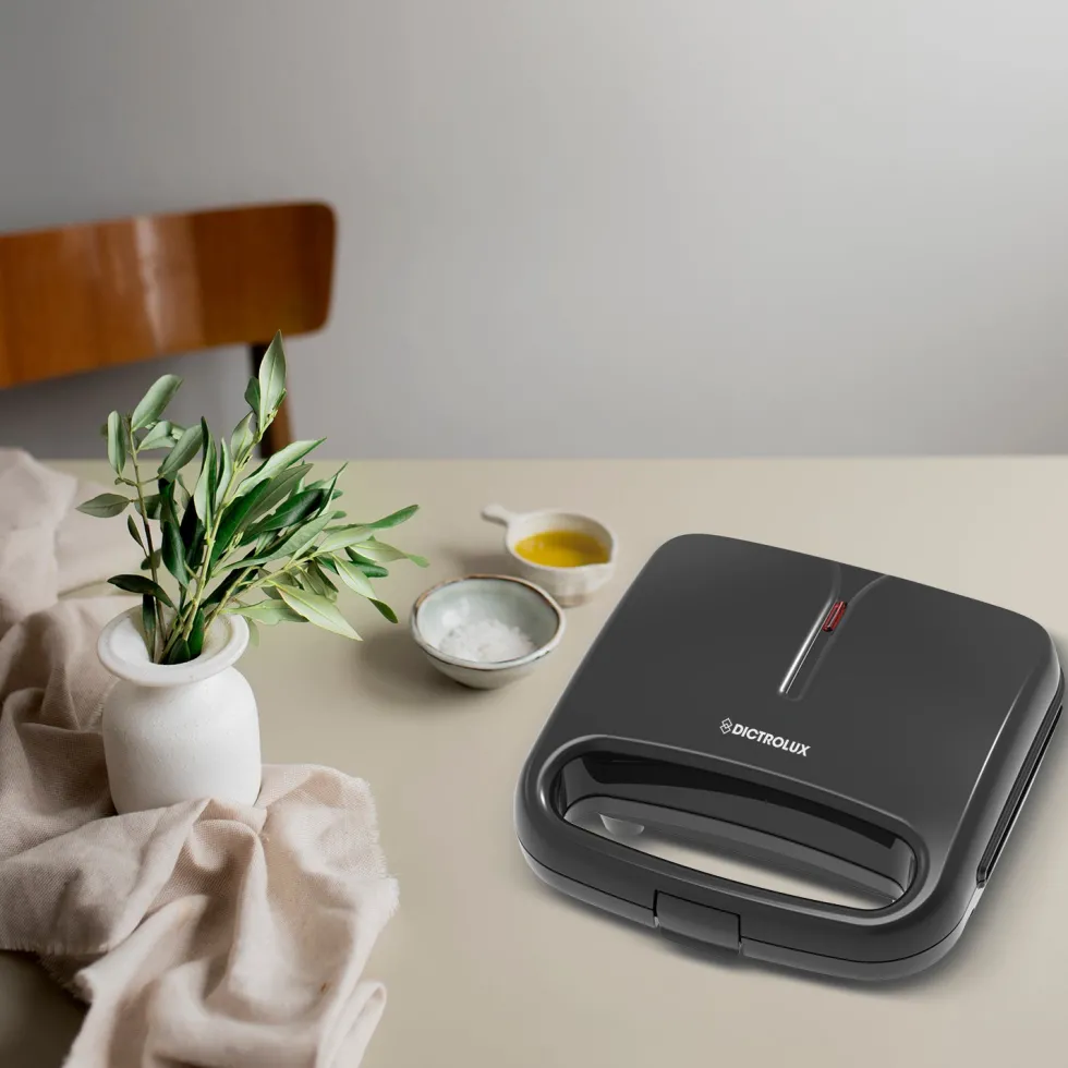 Tostiera Elettrica Nera 750 Watt